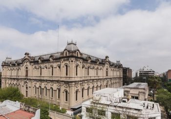 Palacio de Aguas: el gigante arquitectónico