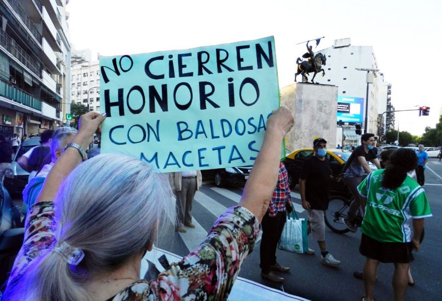 Vecinos se organizan contra el parque lineal en Honorio Pueyrredón